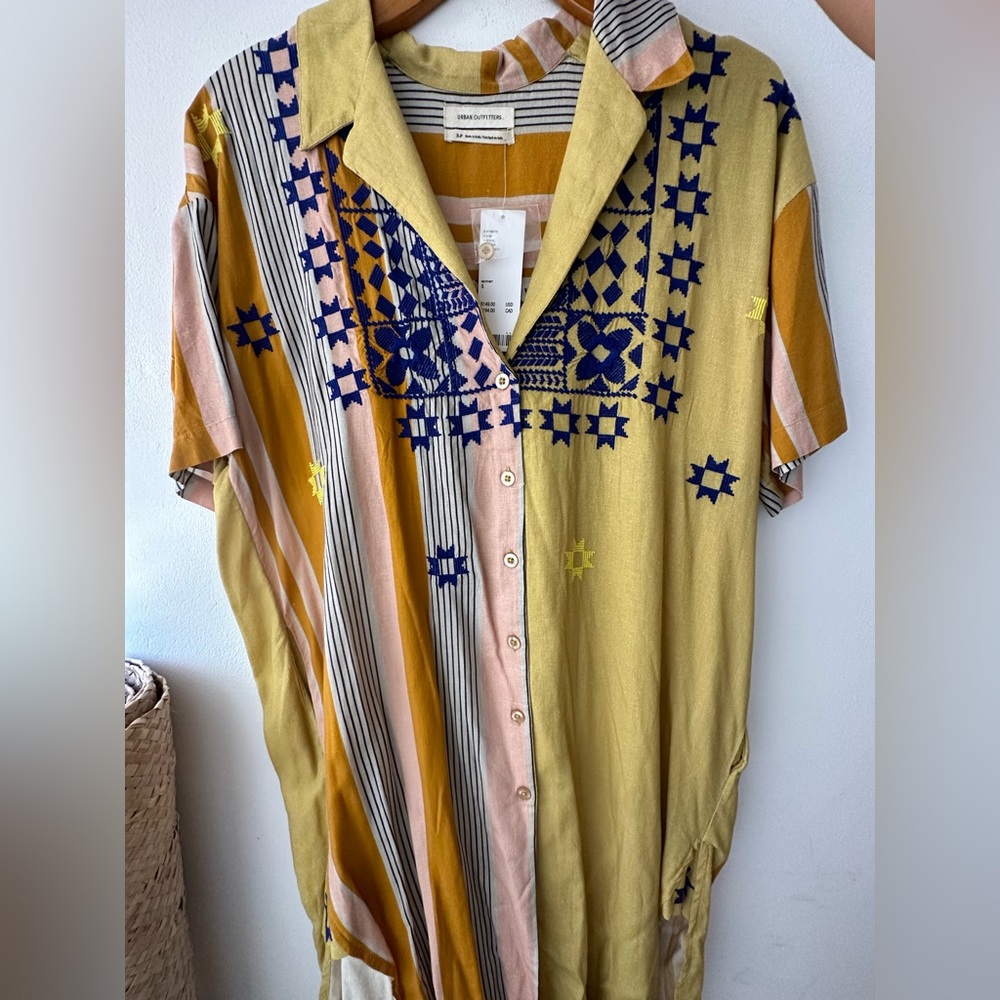 Urban Outfitters/ NWT Tunic button dress/ Sz S